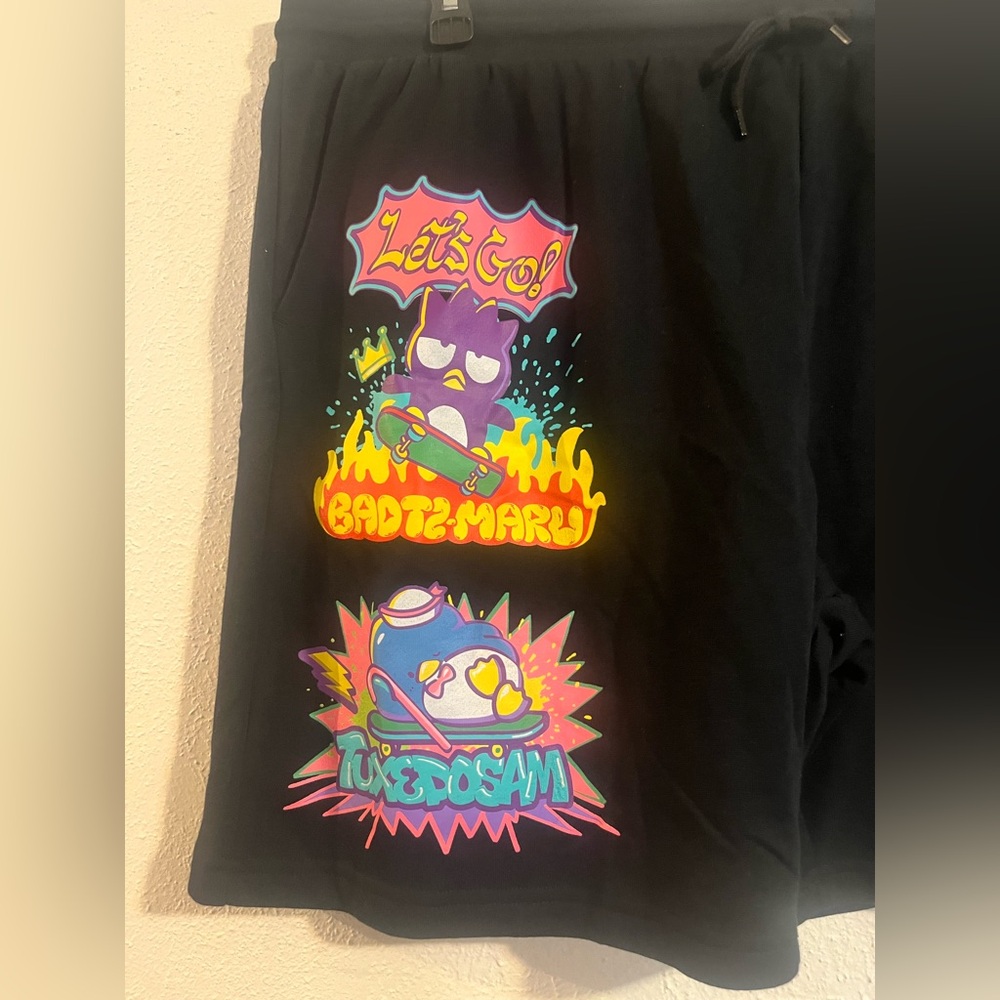 New! Men’s Hello Kitty and Friends Graphic Black Shorts - Picture 6 of 9